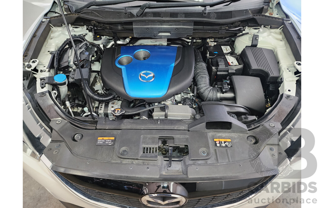 8/2012 Mazda Cx-5 MAXX Sport (4x4)  4d Wagon White 2.2L