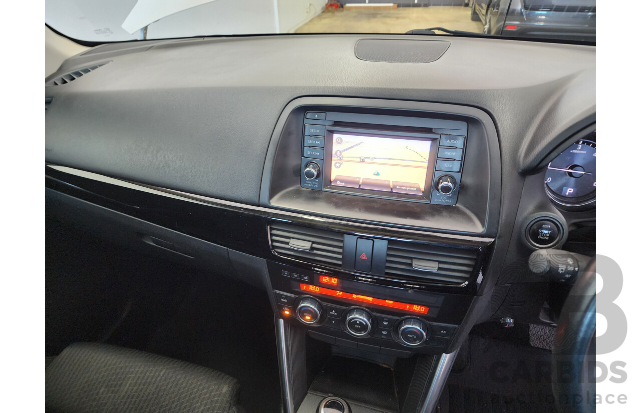 8/2012 Mazda Cx-5 MAXX Sport (4x4)  4d Wagon White 2.2L