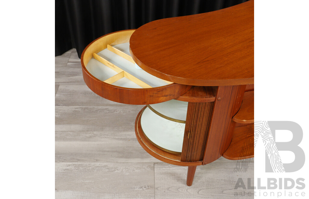 Vintage Danish Kidney-Shaped Teak Desk with Bar, by Feldballes Mobelfabrik, Attributed to Kai Kristiansen, 1950s