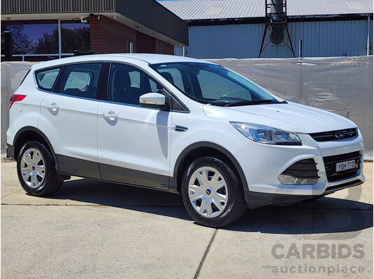 4/2015 Ford Kuga Ambiente (fwd) TF MK 2 4d Wagon White 1.5L