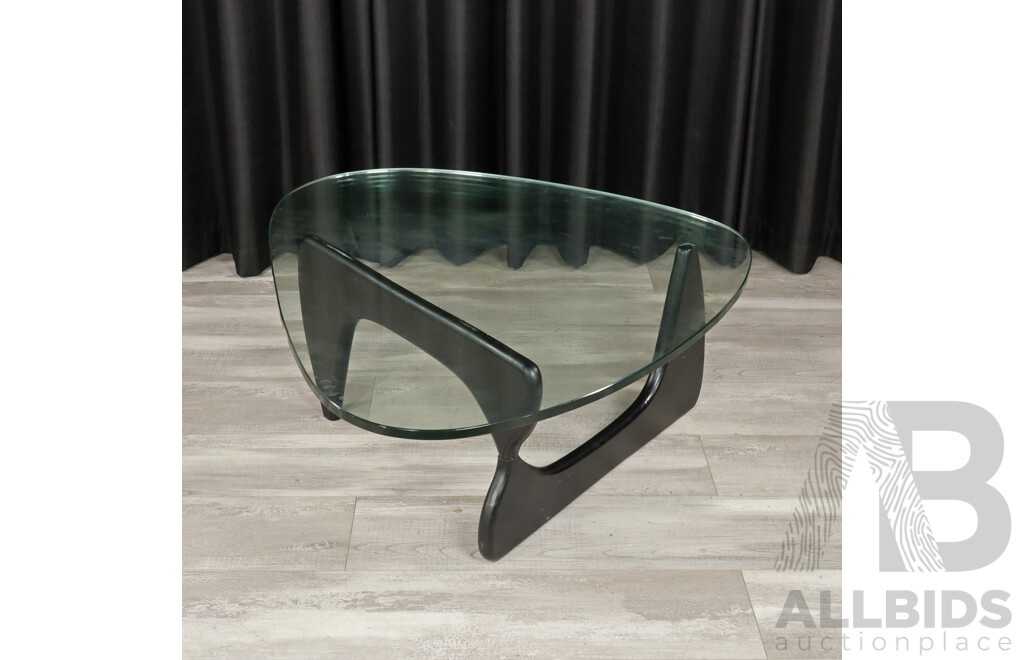 Replica Isamu Noguchi IN-61 Chess Table