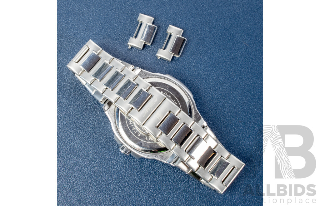 Poedagar Men?s Wristwatch with Silver Blue Dial and Extra Links