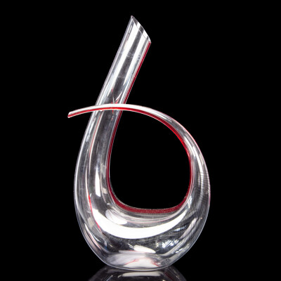 Maxwell and Williams Glass Wine Decanter