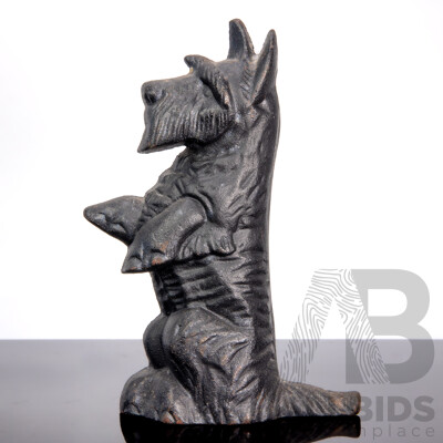 Vintage Cast Iron Scottie Dog Door Stop