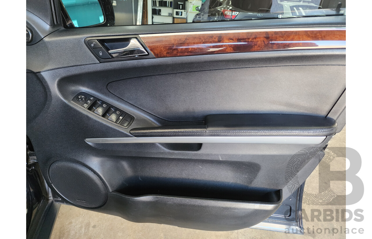 4/2008 Mercedes-Benz ML 320 CDI Luxury (4x4) W164 08 UPGRADE 4d Wagon Black 3.0L