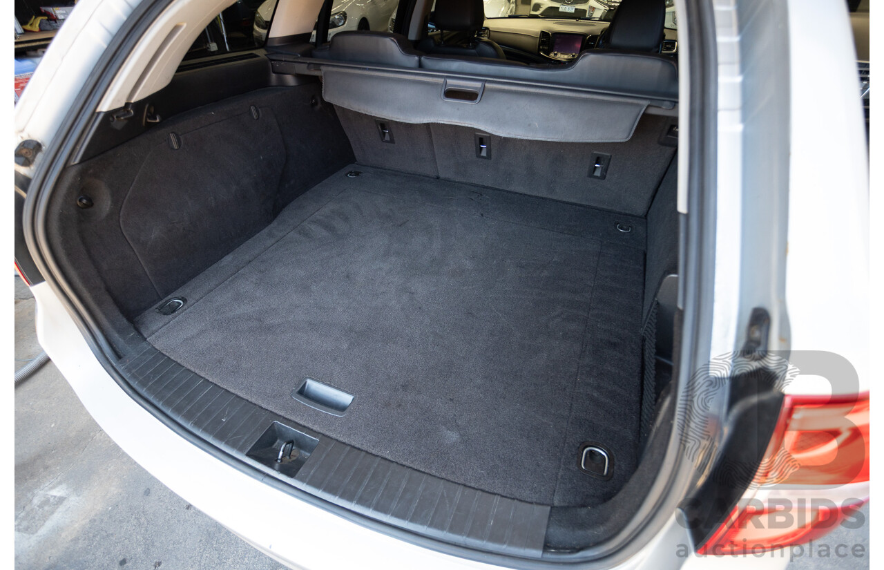 8/2016 Holden Commodore SV6 Black Edition VFII MY16 4D Sportwagon Nitrate Silver V6 3.6L