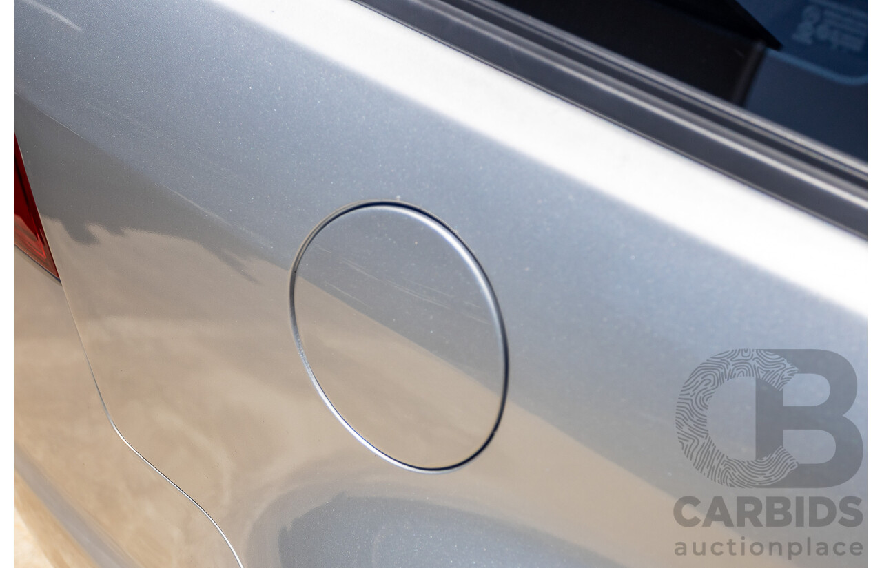 8/2016 Holden Commodore SV6 Black Edition VFII MY16 4D Sportwagon Nitrate Silver V6 3.6L