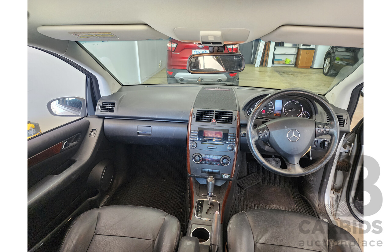 11/2007 Mercedes-Benz A200 Elegance W169 5d Hatchback Silver 2.0L
