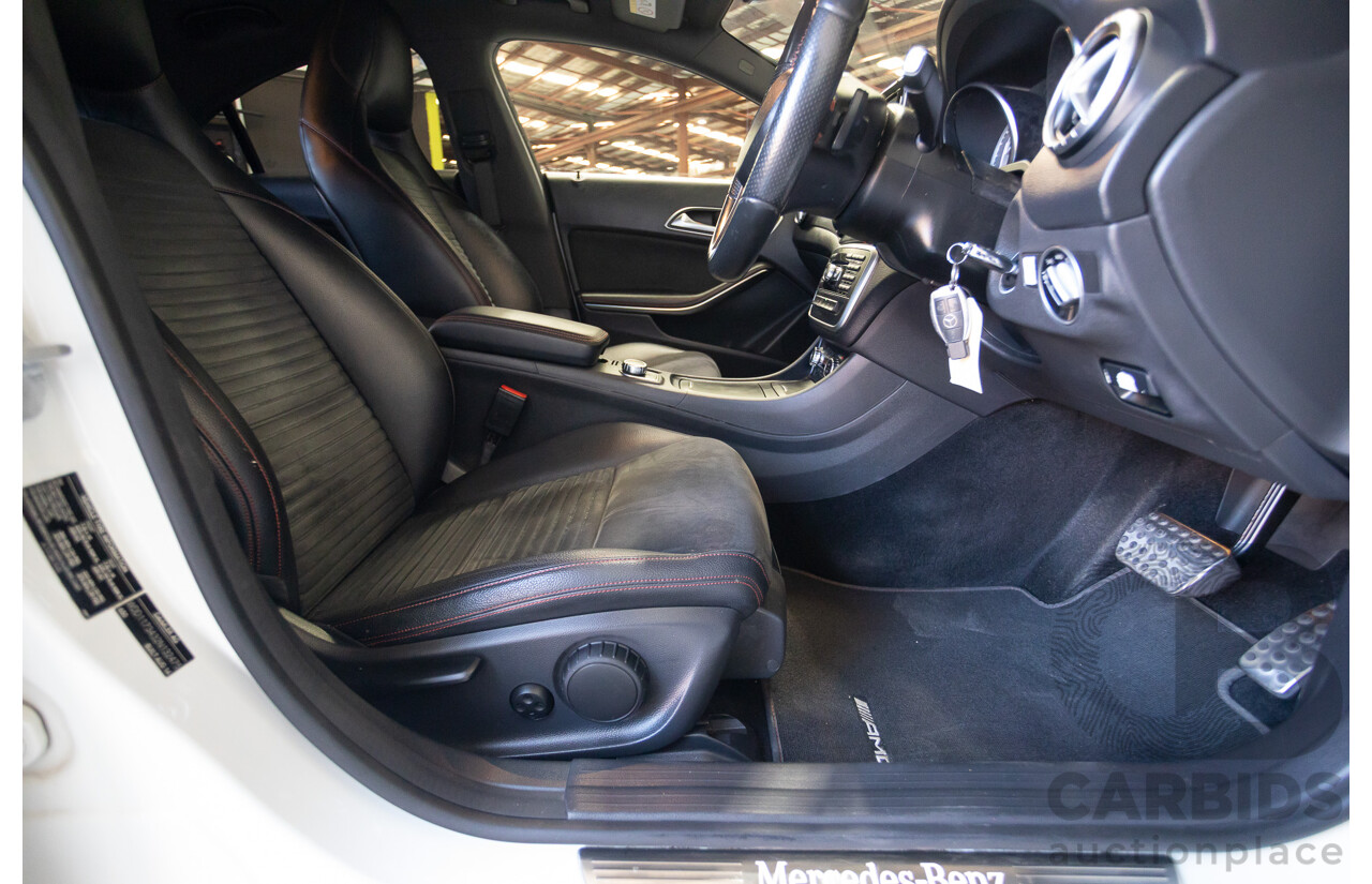 10/2014 Mercedes-Benz CLA200 117 4D Coupe Calcite White Turbo 1.6L