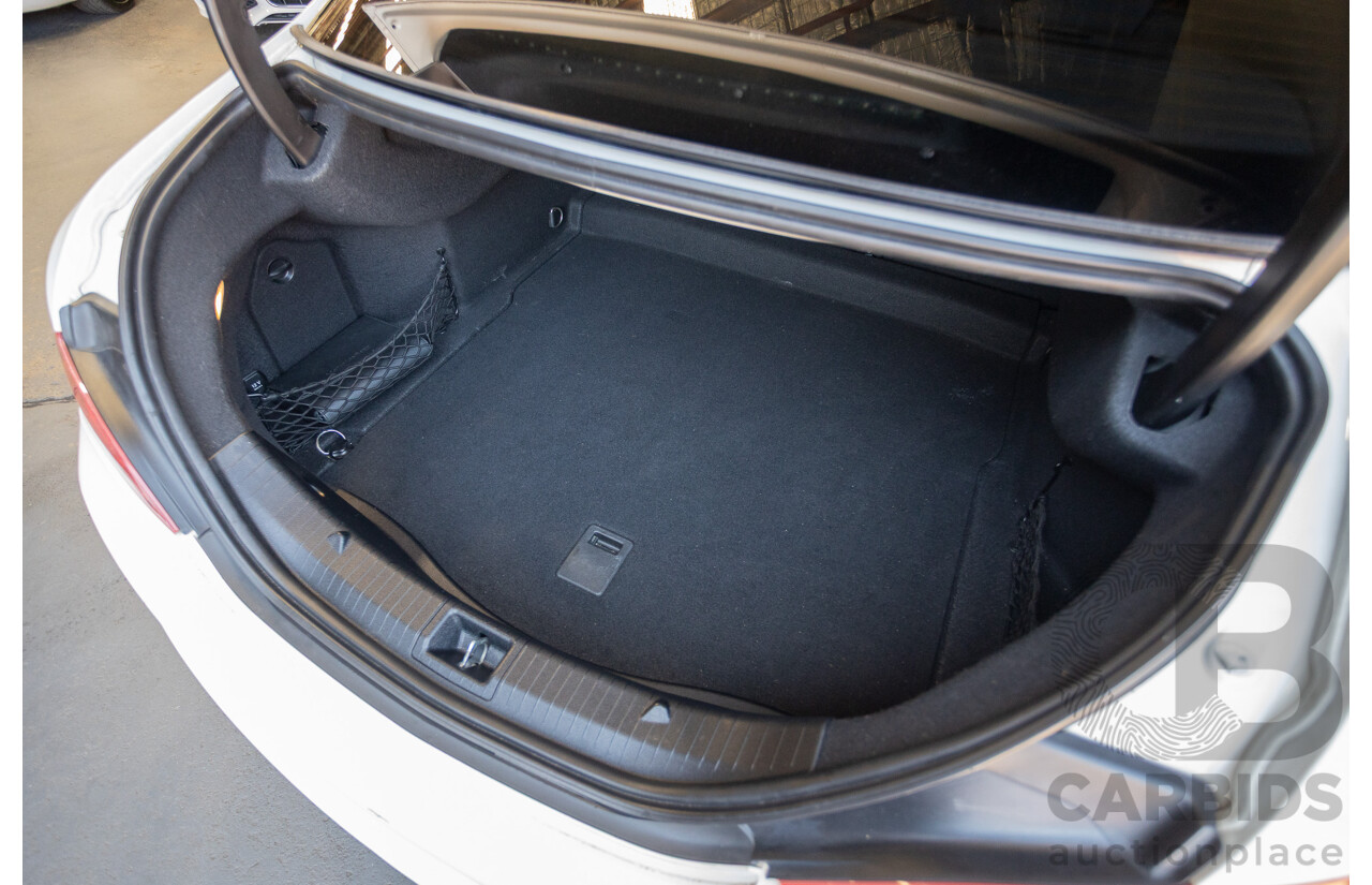 10/2014 Mercedes-Benz CLA200 117 4D Coupe Calcite White Turbo 1.6L