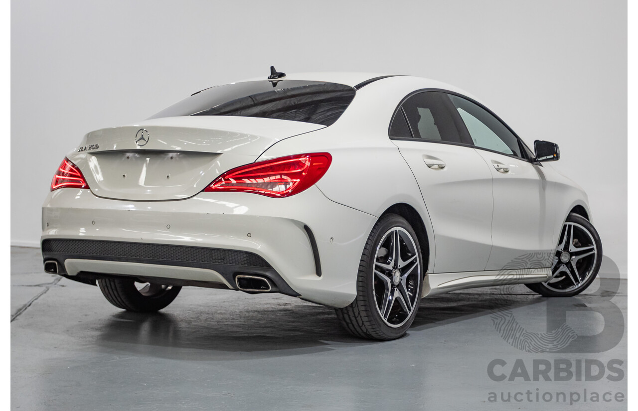 10/2014 Mercedes-Benz CLA200 117 4D Coupe Calcite White Turbo 1.6L