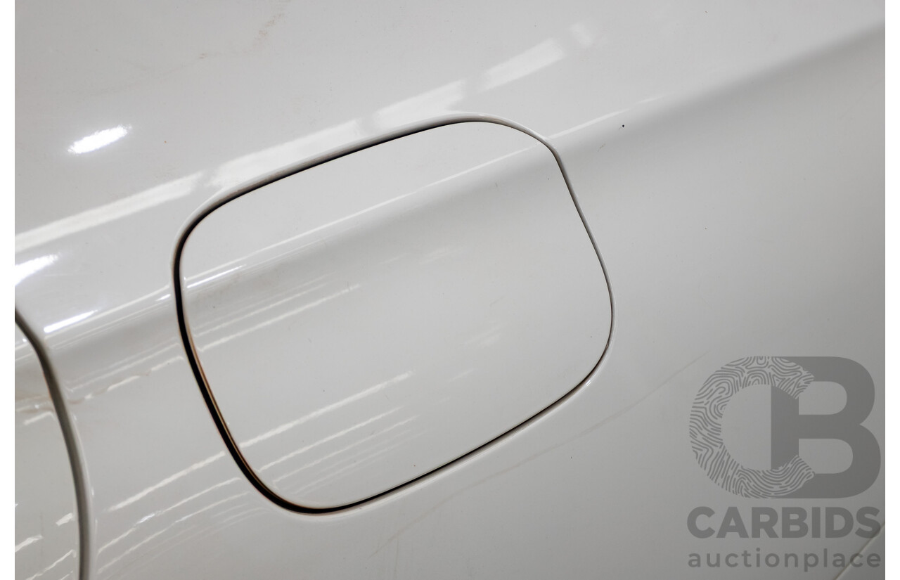 10/2014 Mercedes-Benz CLA200 117 4D Coupe Calcite White Turbo 1.6L