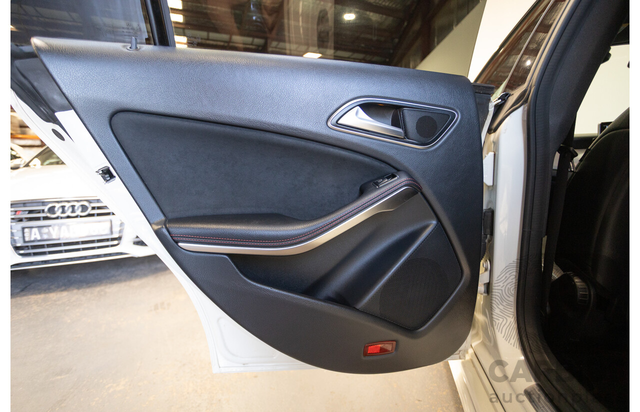 10/2014 Mercedes-Benz CLA200 117 4D Coupe Calcite White Turbo 1.6L