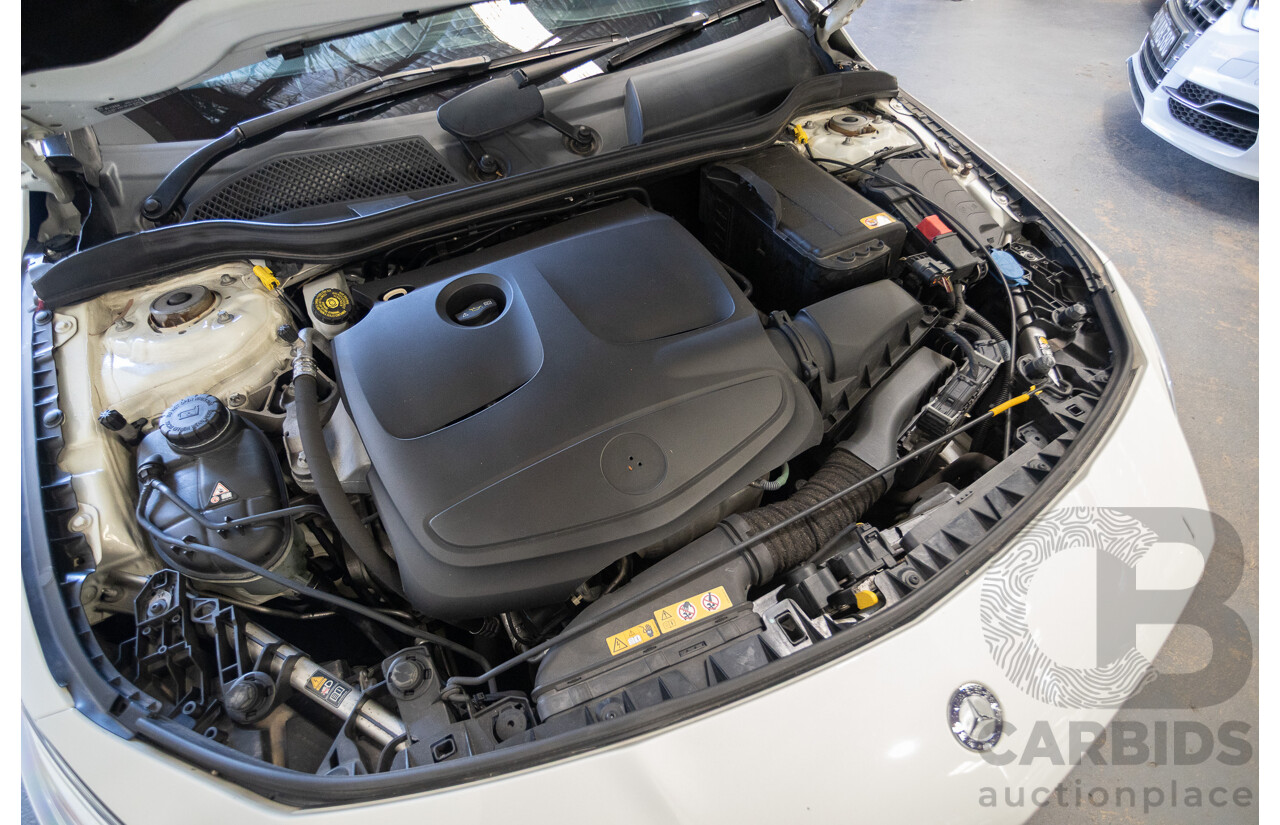 10/2014 Mercedes-Benz CLA200 117 4D Coupe Calcite White Turbo 1.6L