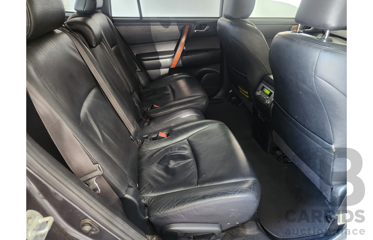 12/2008 Toyota Kluger Grande (4x4) GSU45R 4d Wagon Grey 3.5L