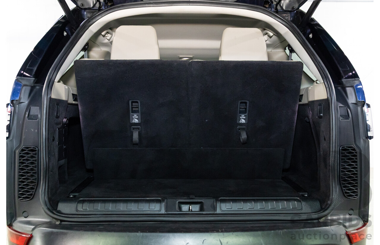 07/2017 Land Rover Discovery TD4 SE (4WD) MY17 4d Wagon Loire Blue Metallic Turbo Diesel 2.0L