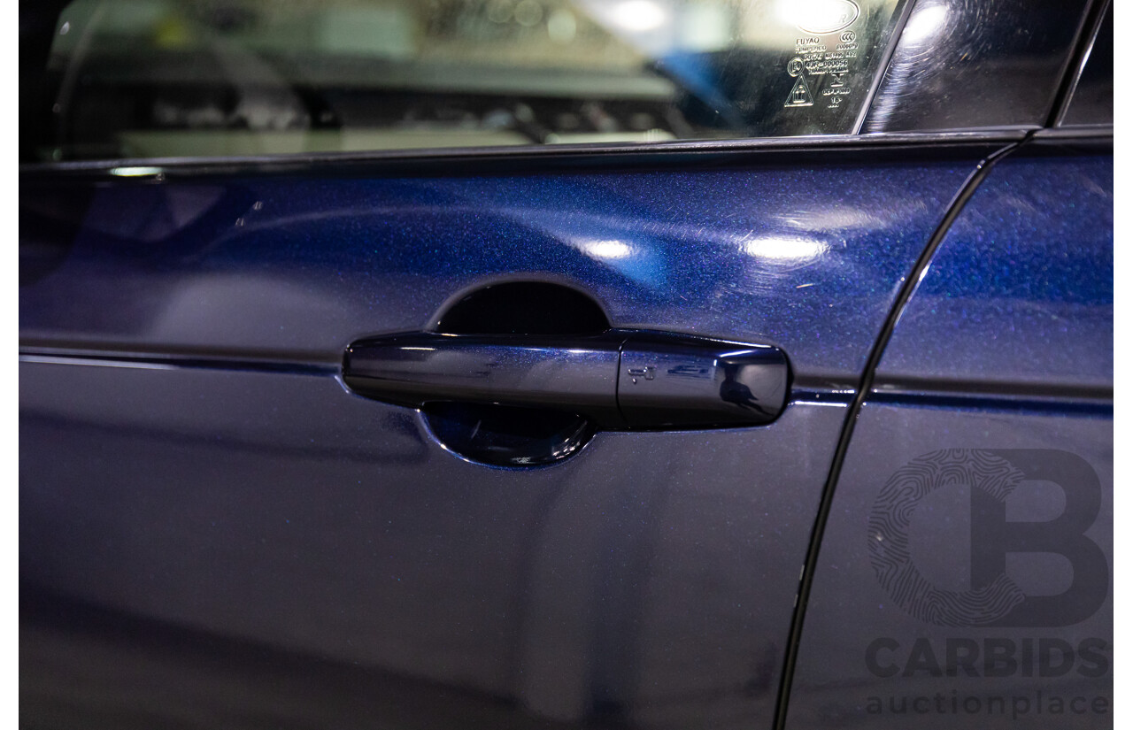 07/2017 Land Rover Discovery TD4 SE (4WD) MY17 4d Wagon Loire Blue Metallic Turbo Diesel 2.0L