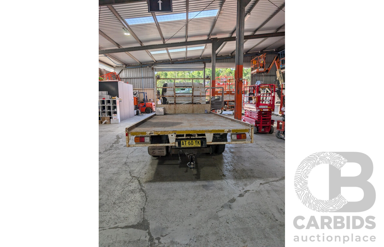 09/2007 Hino 300 Series Trayback Truck 2d Cab Chassis White Turbo Diesel 4.0L