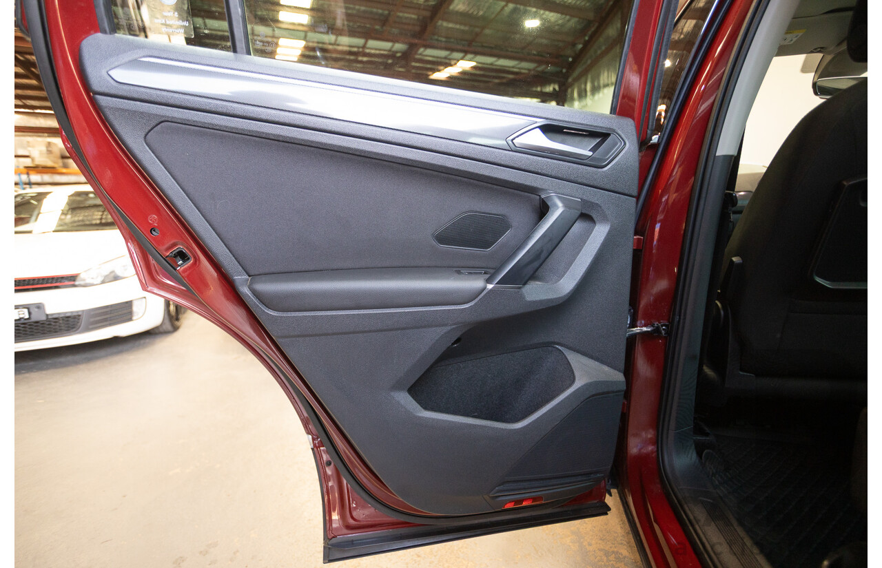 1/2018 Volkswagen Tiguan 162 TSI Sportline (AWD) 5NA MY18 4D Wagon Ruby Red Metallic Turbo 2.0L