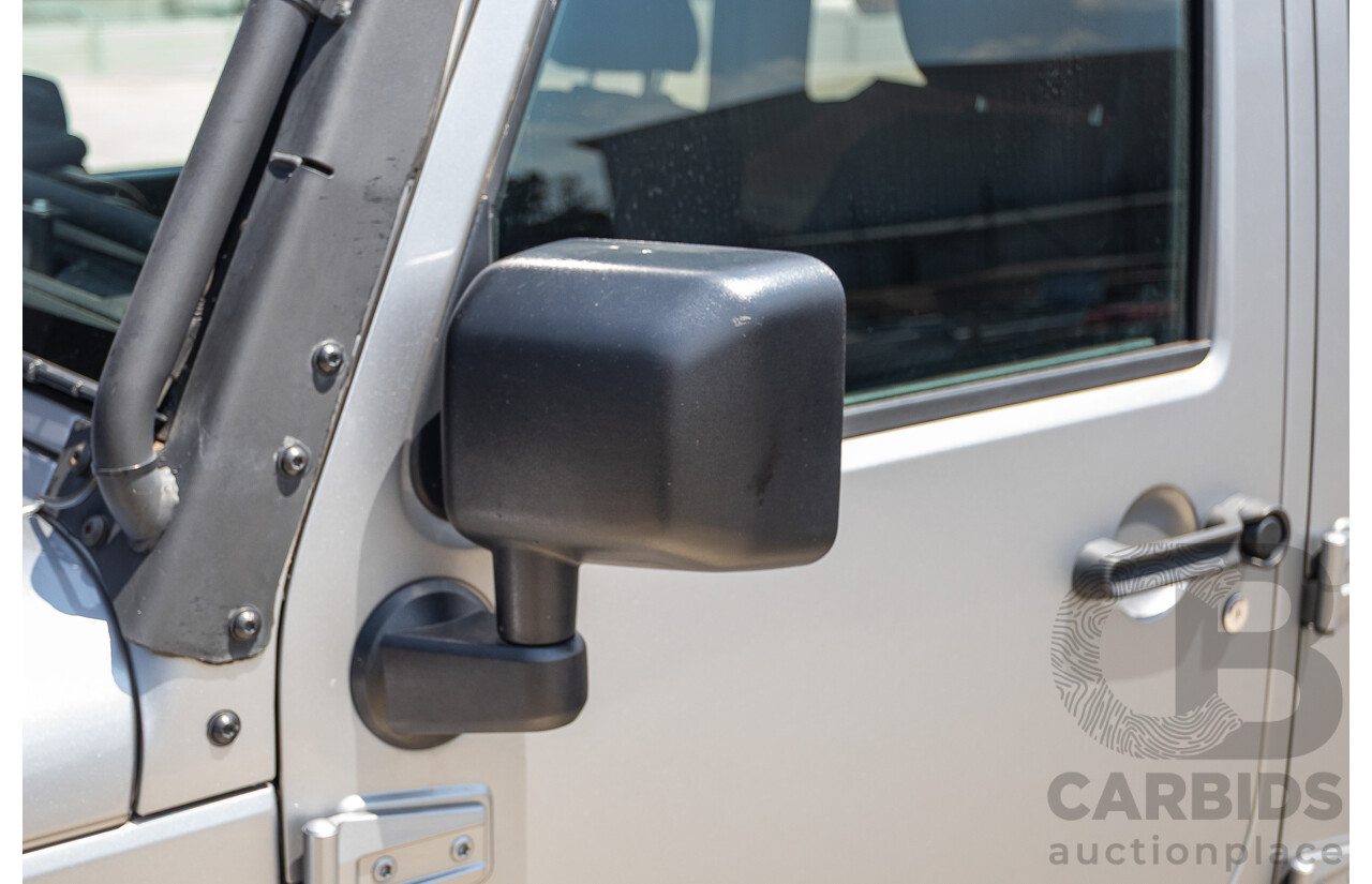 1/2018 Jeep Wrangler Unlimited Overland (4x4) JK MY18 4D Hardtop Billet Silver Metallic V8 5.7L