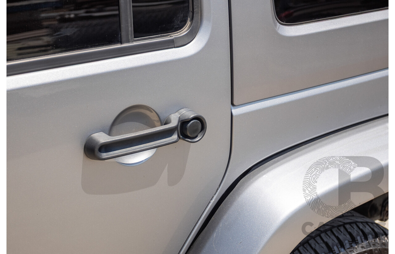 1/2018 Jeep Wrangler Unlimited Overland (4x4) JK MY18 4D Hardtop Billet Silver Metallic V8 5.7L