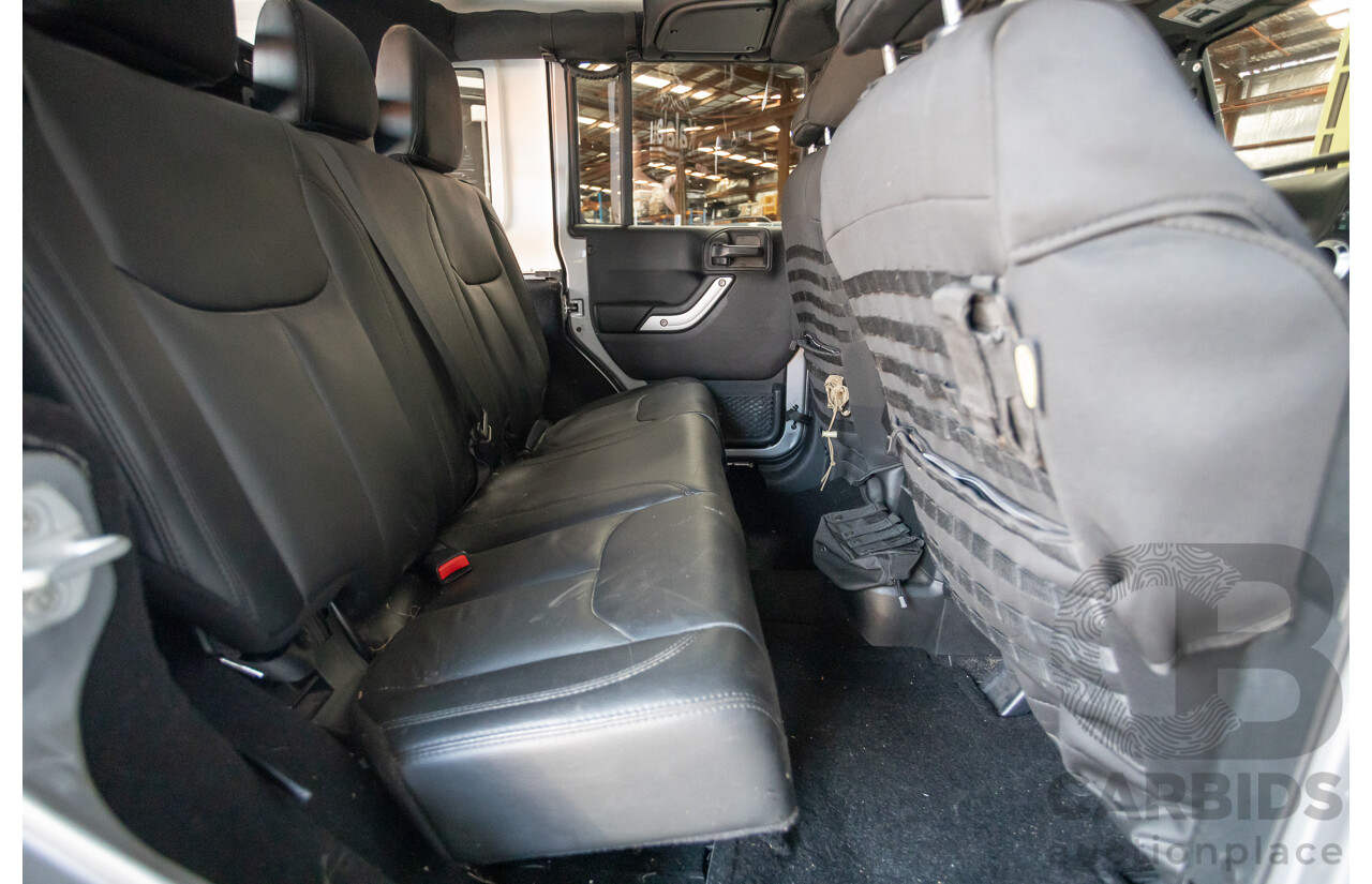 1/2018 Jeep Wrangler Unlimited Overland (4x4) JK MY18 4D Hardtop Billet Silver Metallic V8 5.7L