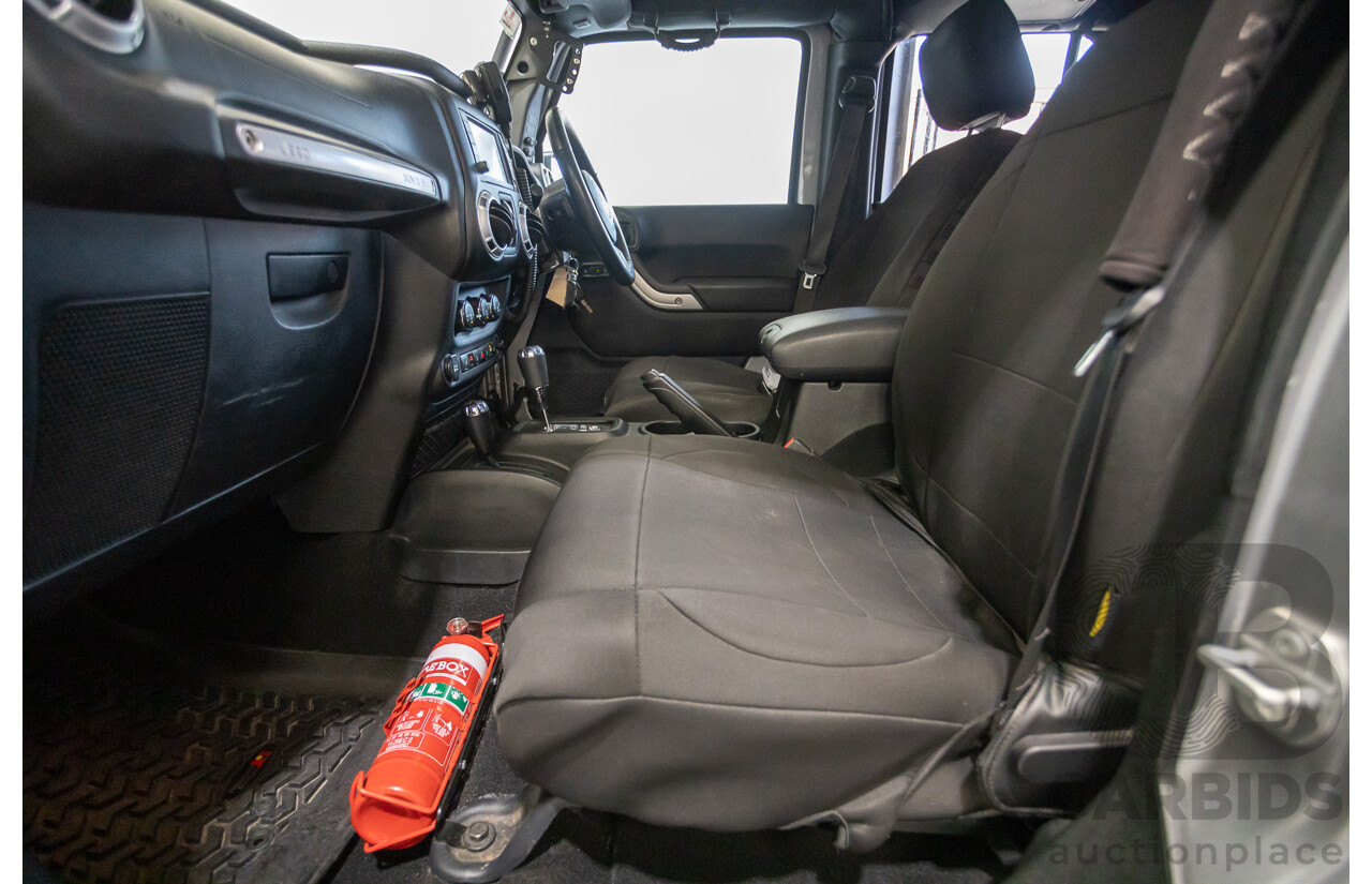 1/2018 Jeep Wrangler Unlimited Overland (4x4) JK MY18 4D Hardtop Billet Silver Metallic V8 5.7L