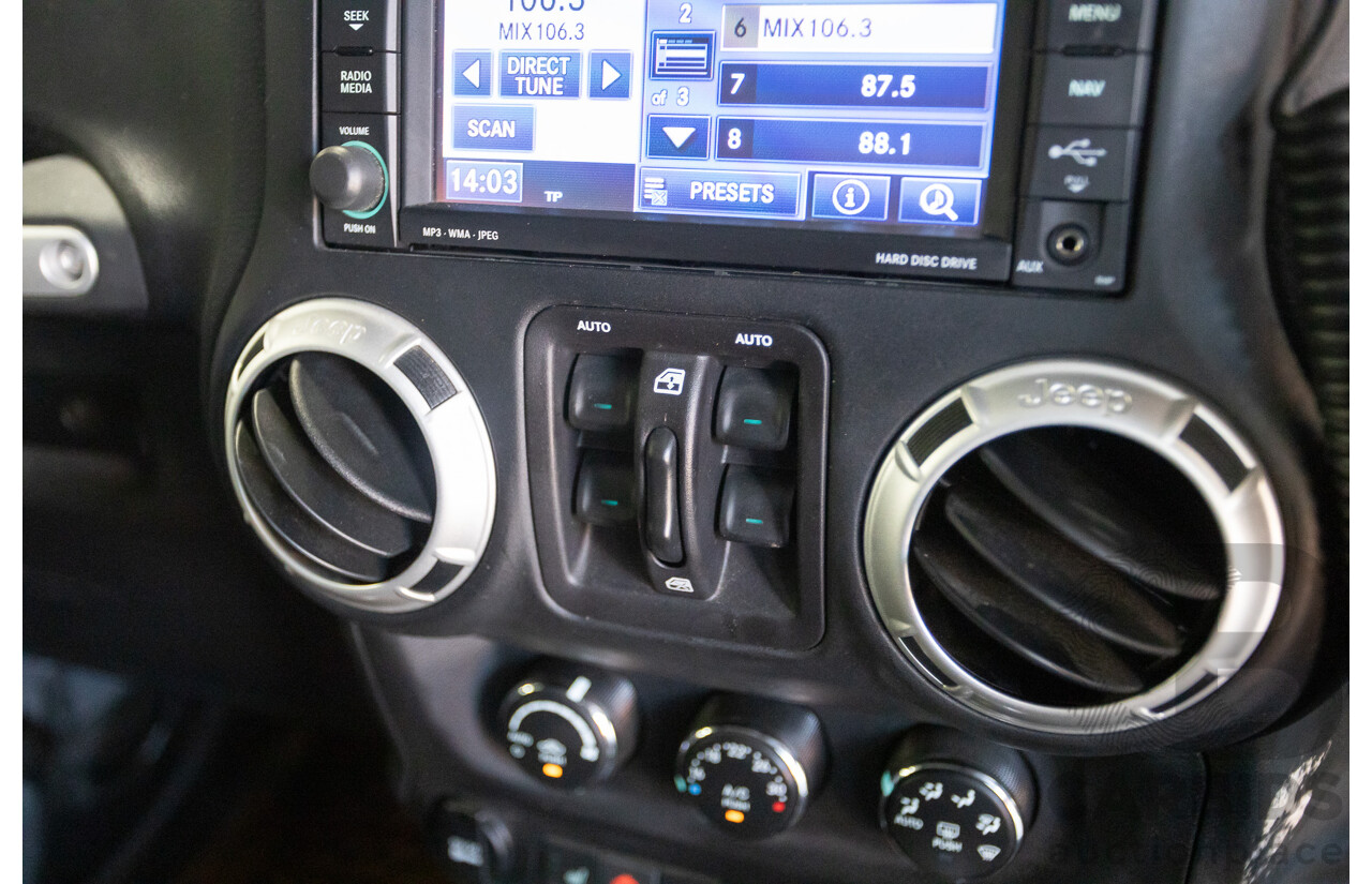 1/2018 Jeep Wrangler Unlimited Overland (4x4) JK MY18 4D Hardtop Billet Silver Metallic V8 5.7L