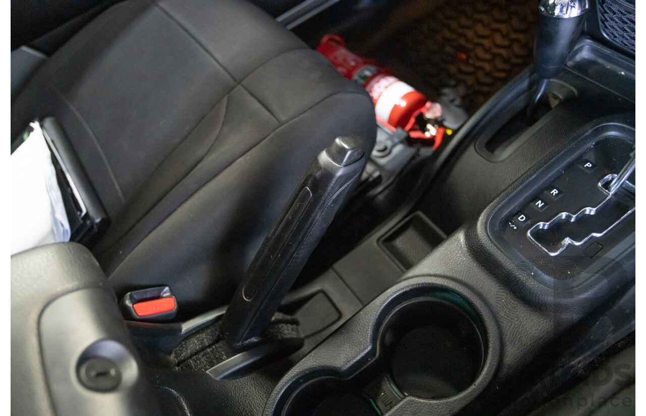 1/2018 Jeep Wrangler Unlimited Overland (4x4) JK MY18 4D Hardtop Billet Silver Metallic V8 5.7L