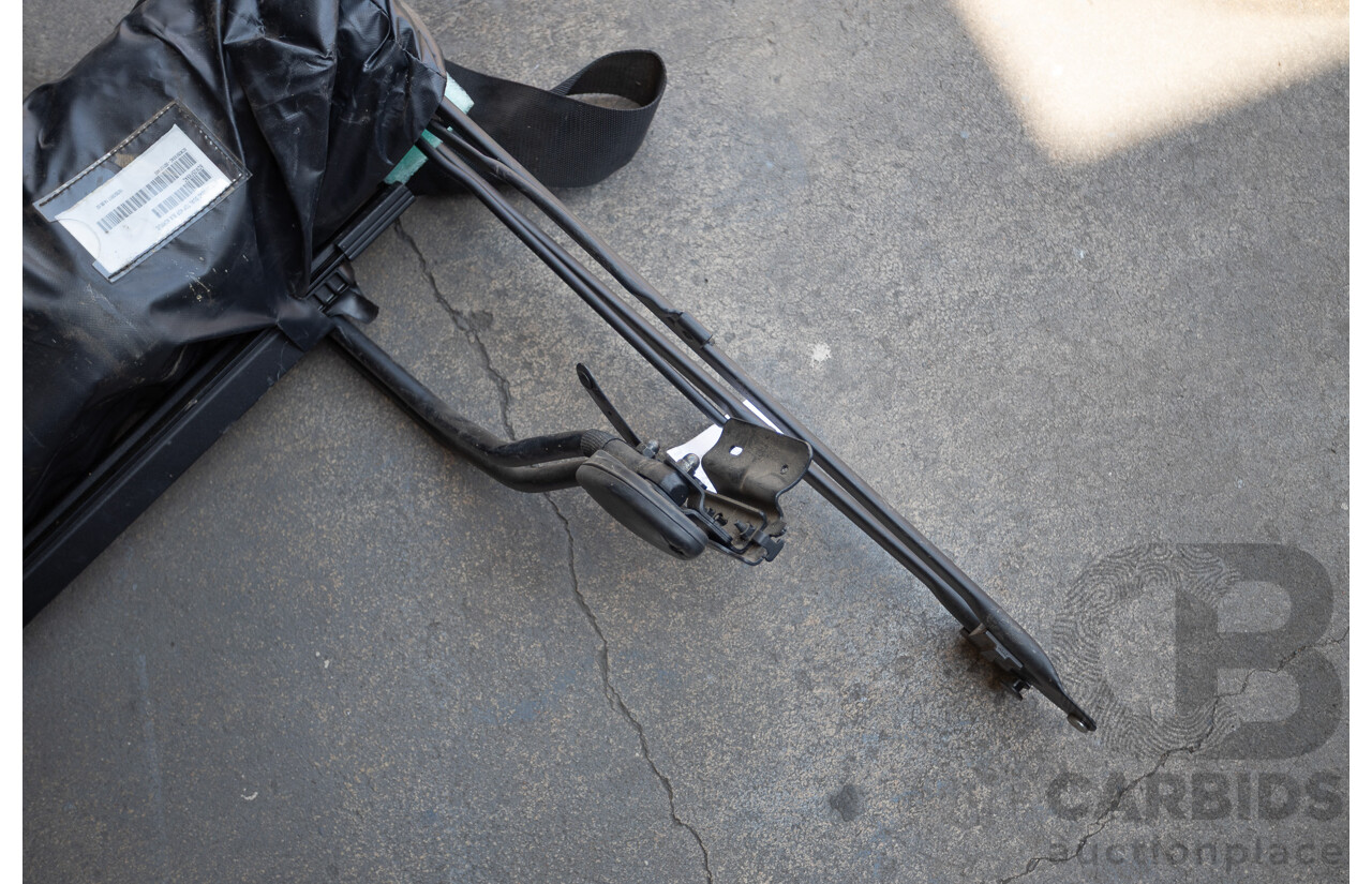 1/2018 Jeep Wrangler Unlimited Overland (4x4) JK MY18 4D Hardtop Billet Silver Metallic V8 5.7L