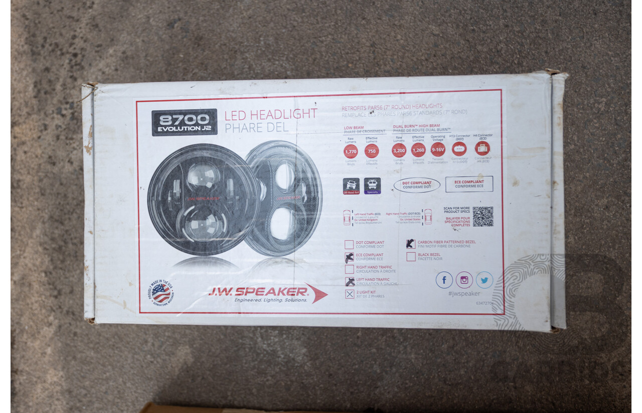 1/2018 Jeep Wrangler Unlimited Overland (4x4) JK MY18 4D Hardtop Billet Silver Metallic V8 5.7L