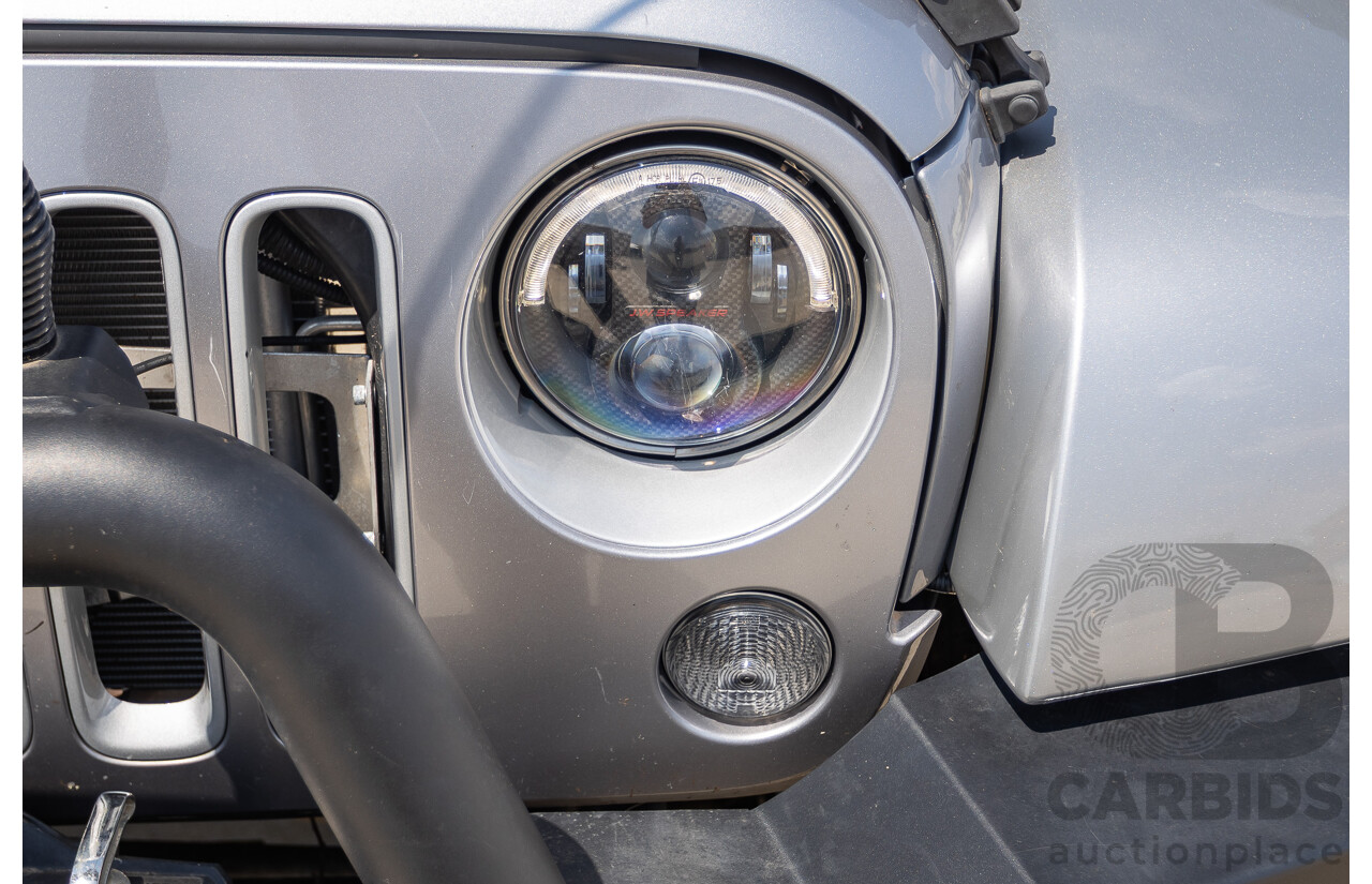 1/2018 Jeep Wrangler Unlimited Overland (4x4) JK MY18 4D Hardtop Billet Silver Metallic V8 5.7L