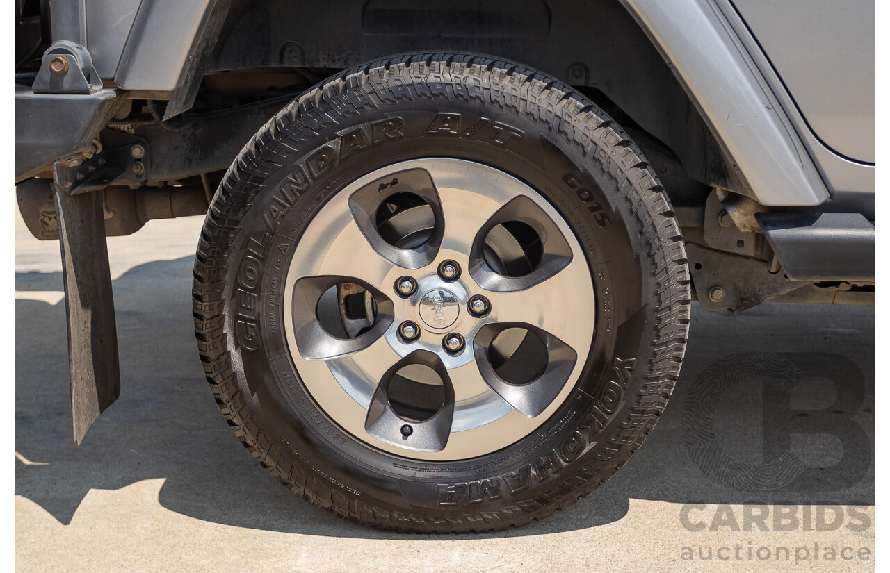 1/2018 Jeep Wrangler Unlimited Overland (4x4) JK MY18 4D Hardtop Billet Silver Metallic V8 5.7L