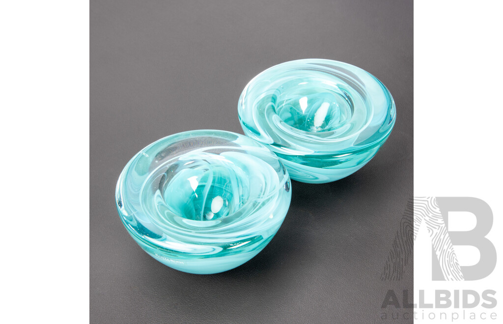 Pair of Boxed Atoll Art Glass Dishes by Anna Ehrner for Kosta Boda