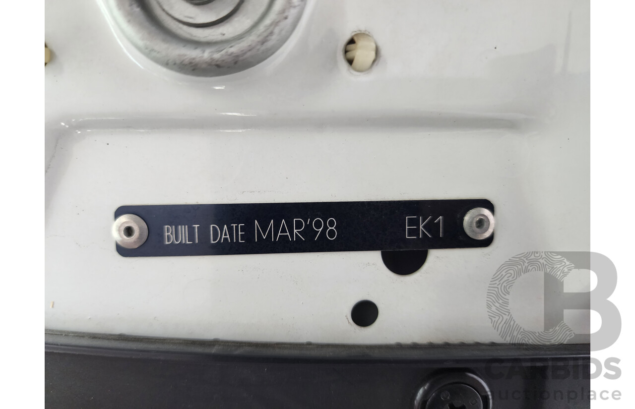 5/1998 Honda Civic CXi  3d Hatchback White 1.6L