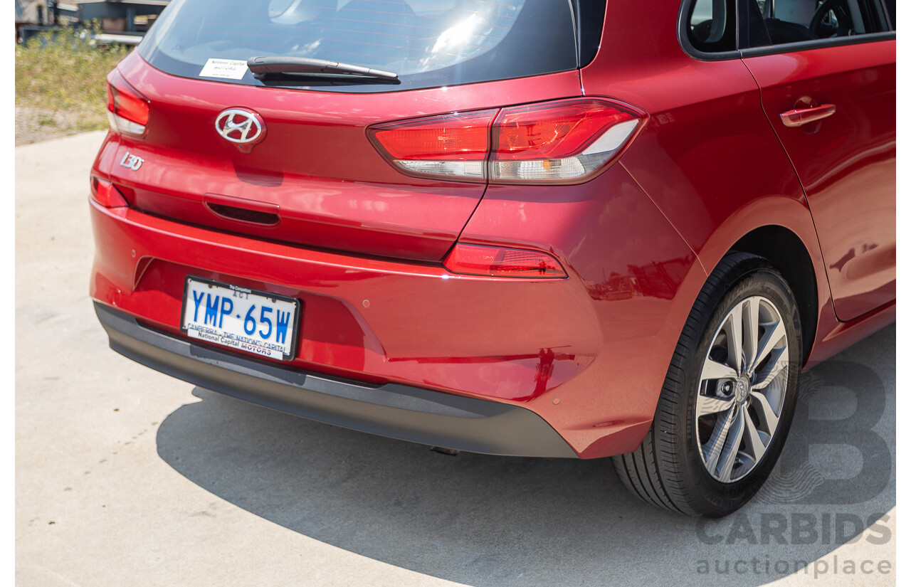 01/2018 Hyundai I30 Active PD 4D Hatchback Red 2.0L