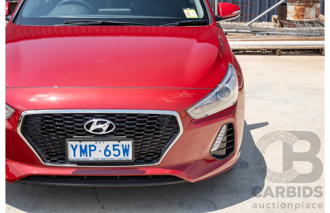 01/2018 Hyundai I30 Active PD 4D Hatchback Red 2.0L