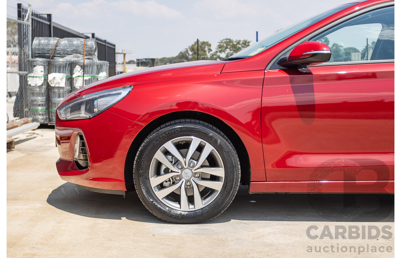 01/2018 Hyundai I30 Active PD 4D Hatchback Red 2.0L