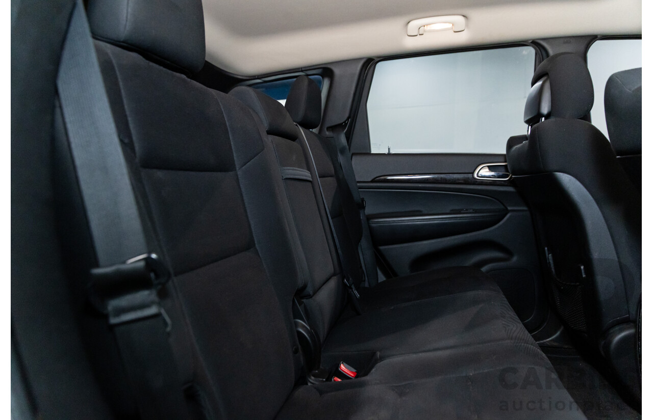 2/2012 Jeep Grand Cherokee Laredo (4x4) WK 4d Wagon Bright White V6 3.6L