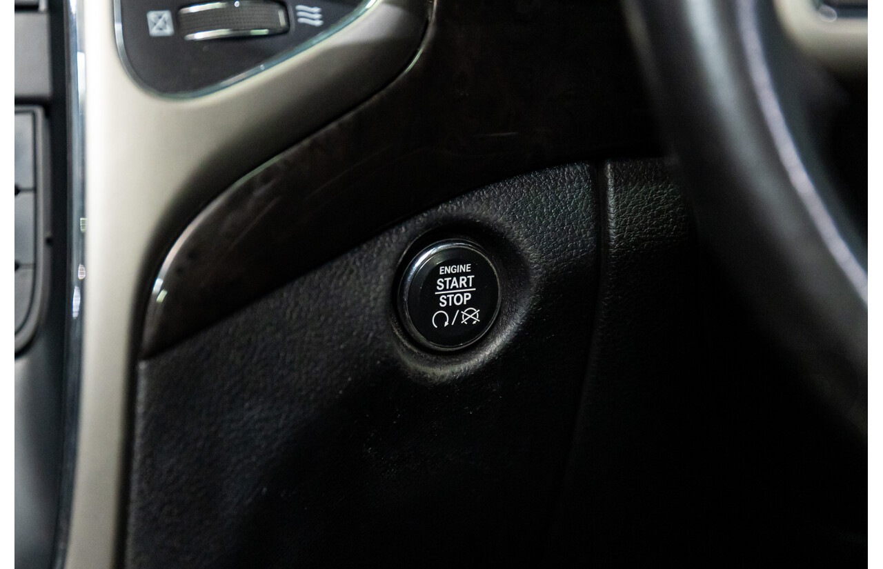 2/2012 Jeep Grand Cherokee Laredo (4x4) WK 4d Wagon Bright White V6 3.6L