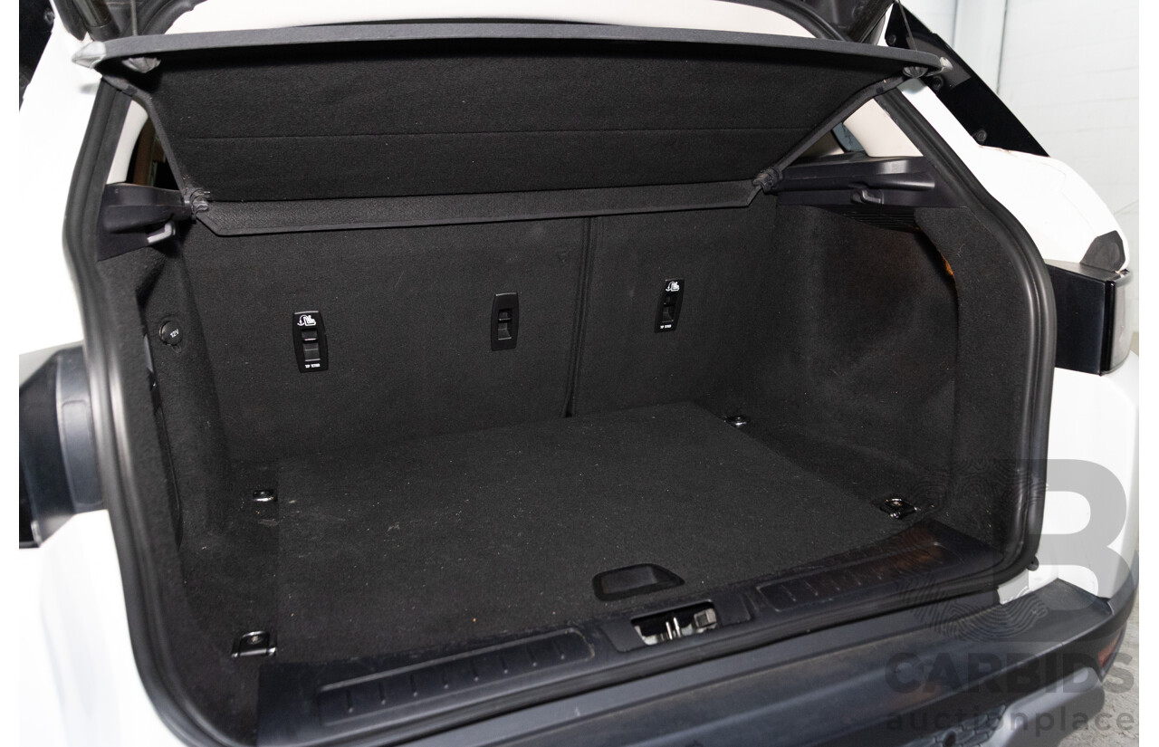 10/2015 Range Rover Evoque Td4 180 SE AWD LV MY16 5D Wagon Fuji White 2.0L