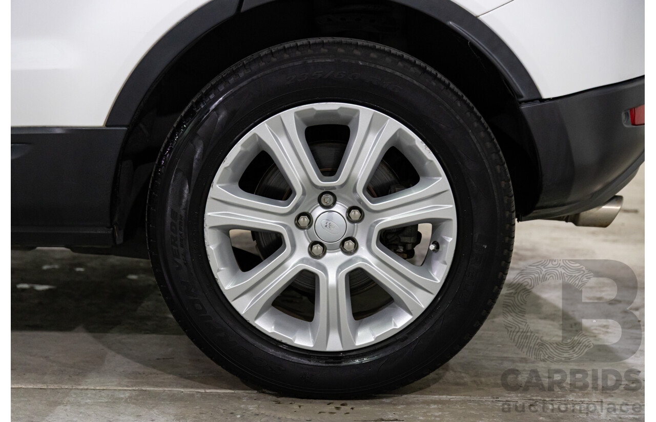 10/2015 Range Rover Evoque Td4 180 SE AWD LV MY16 5D Wagon Fuji White 2.0L