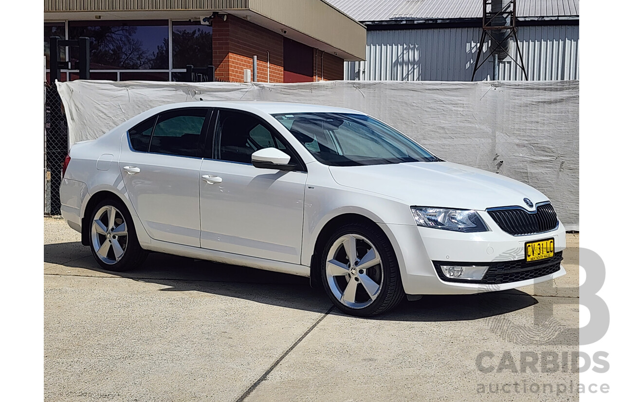 1/2014 Skoda Octavia 132 TSI Elegance NE 5d Hatchback White 1.8L
