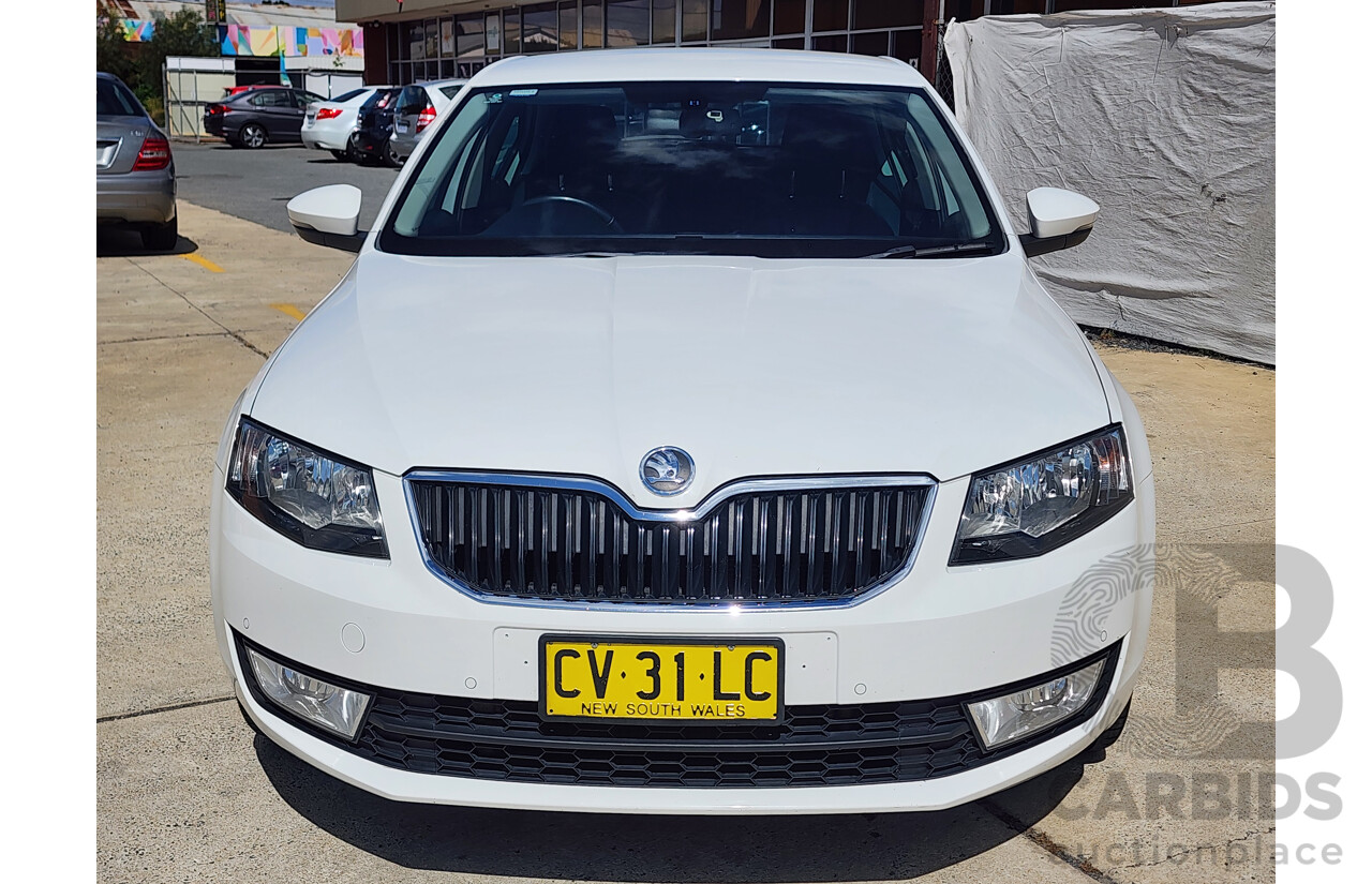 1/2014 Skoda Octavia 132 TSI Elegance NE 5d Hatchback White 1.8L