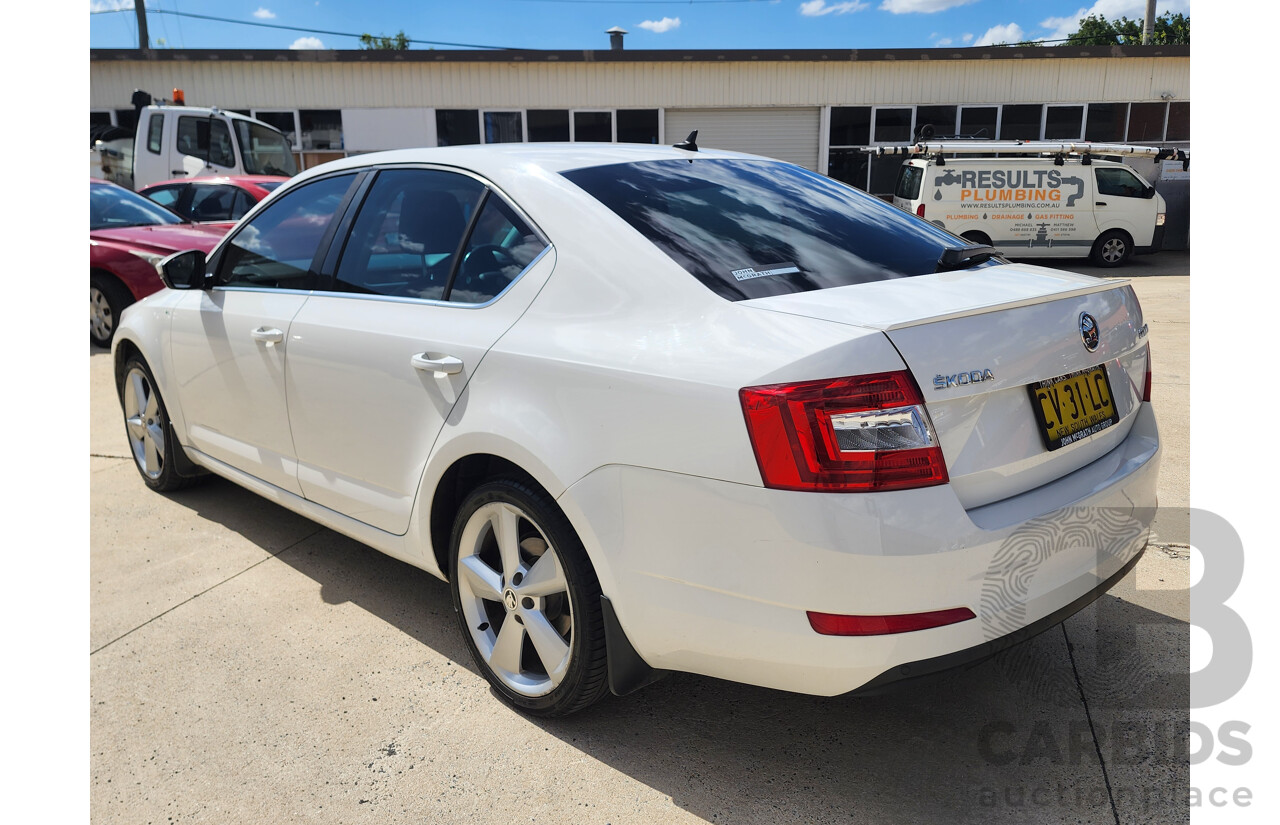 1/2014 Skoda Octavia 132 TSI Elegance NE 5d Hatchback White 1.8L