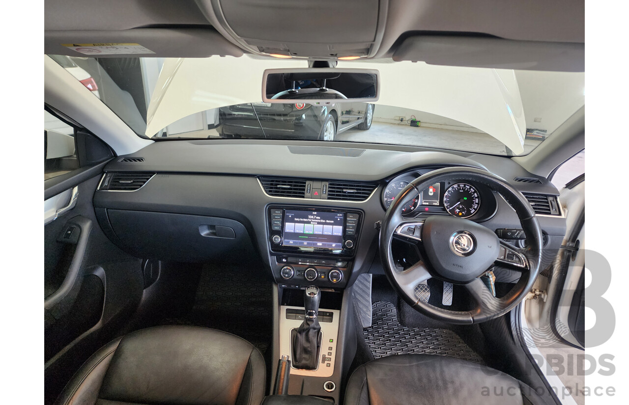 1/2014 Skoda Octavia 132 TSI Elegance NE 5d Hatchback White 1.8L