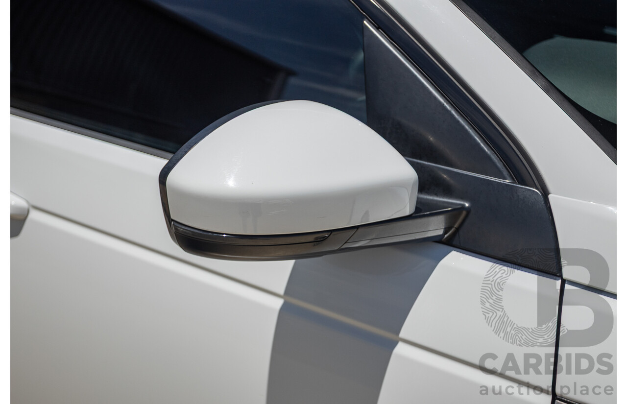 5/2015 Land Rover Discovery Sport SD4 SE (AWD) LC MY16.5 4D Wagon Fuji White Turbo Diesel 2.2L