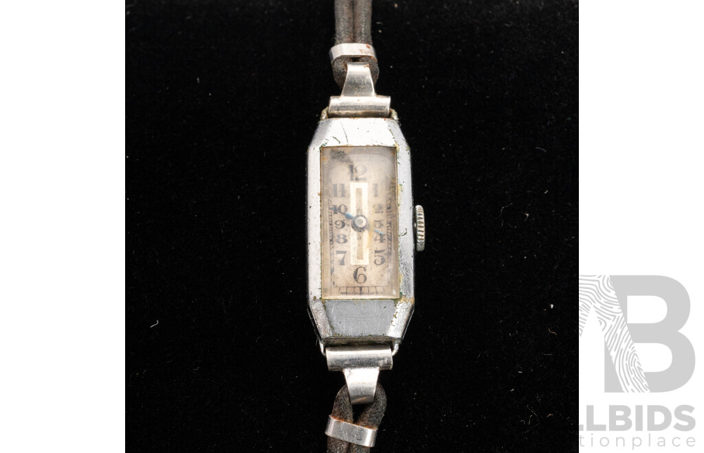 Ladies Unmarked Vintage Swiss Made Watch. 1920s - 1930s Era