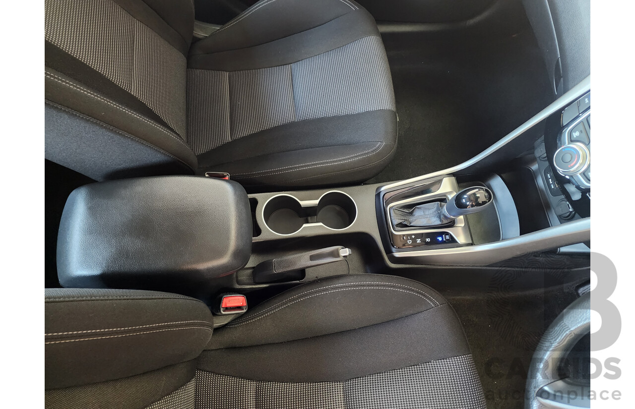 10/2012 Hyundai i30 Active GD MY12 5d Hatchback Red 1.8L