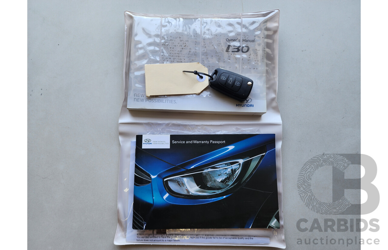 10/2012 Hyundai i30 Active GD MY12 5d Hatchback Red 1.8L